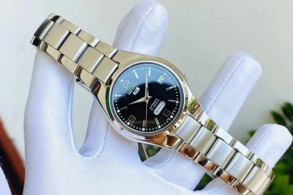 Relógio Seiko Automático SNK623 em Aço Inoxidável: Análise Completa 4 Seiko